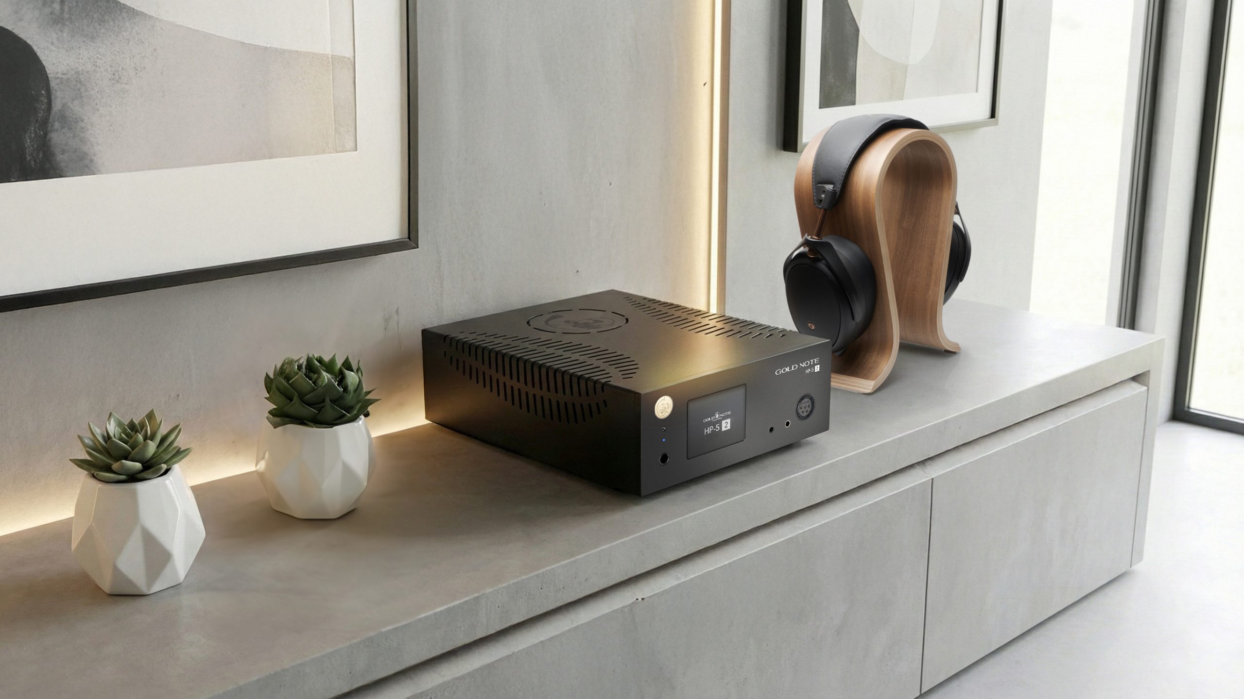 Gold Note HP-5.2 Headphone Amplifier