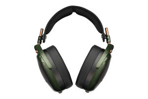 Meze Strada Closed-Backed Headphones